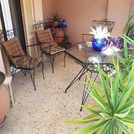 Apartmán Cosy Penthouse -up To 6 Guests- In The Centre! Soluň
